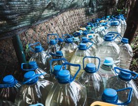 usaha penggilingan plastik bekas