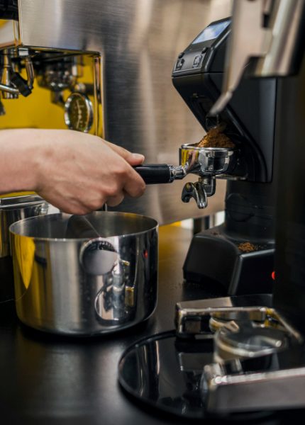cara menjaga suhu mesin kopi stabil