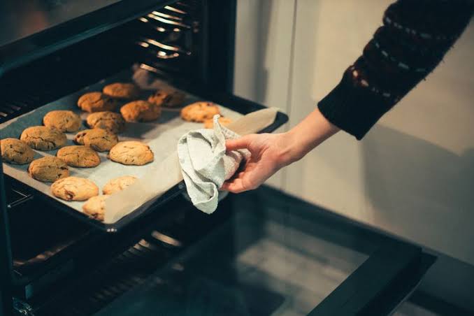 perawatan oven agar tahan lama