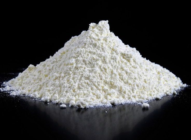 tips menyaring tepung agar merata